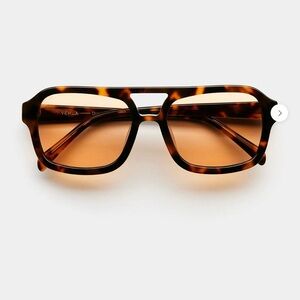 BRAND NEW VEHLA Tortoise Shell Sunglasses